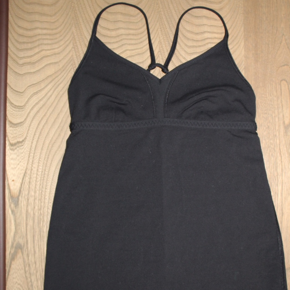 Lululemon Black Tank
